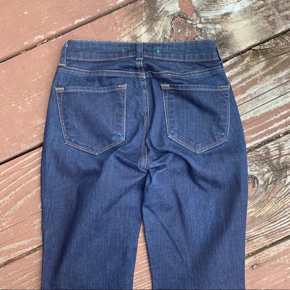 J Brand Curvy Low Rise Bootcut Jean in Pure 25 - Picture 13 of 13